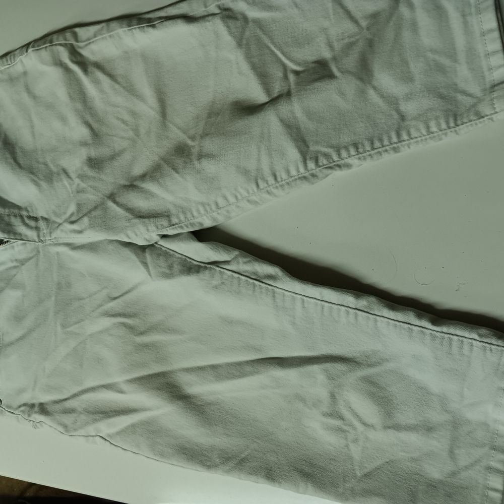 Men's White Pants